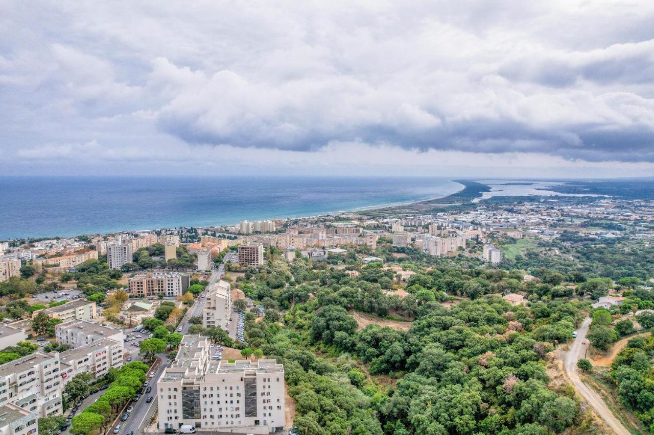 Appartement Cosy Et Spacieux Avec Jardin Et Parking Bastia  Buitenkant foto